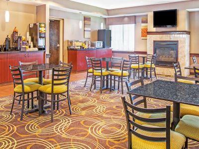 Days Inn By Wyndham Brewerton/ Syracuse Near Oneida Lake Ngoại thất bức ảnh