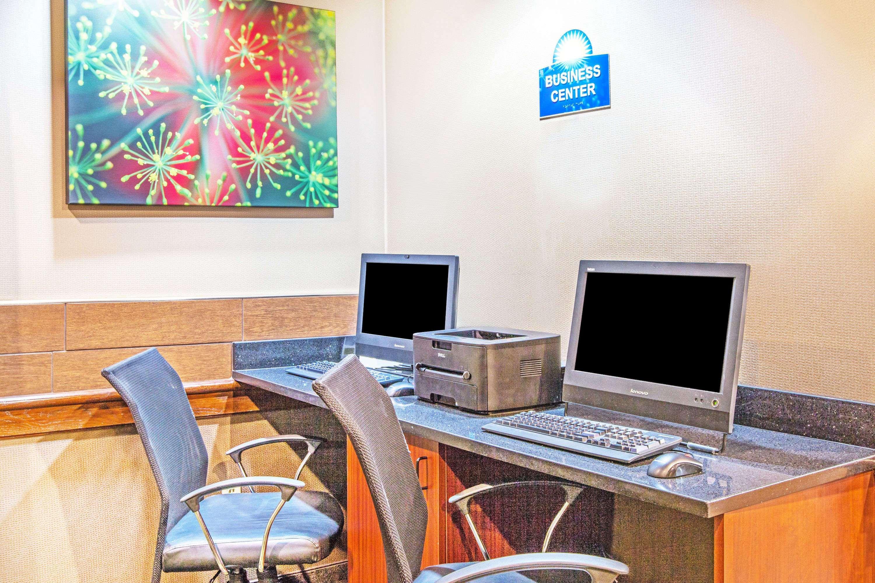 Days Inn By Wyndham Brewerton/ Syracuse Near Oneida Lake Ngoại thất bức ảnh